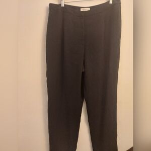Amanda Smith Black Chinos Sleek Design